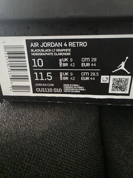Jordan 4 Blackcat