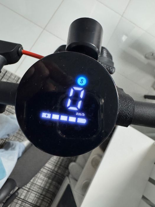Електросамокат Xiaomi
