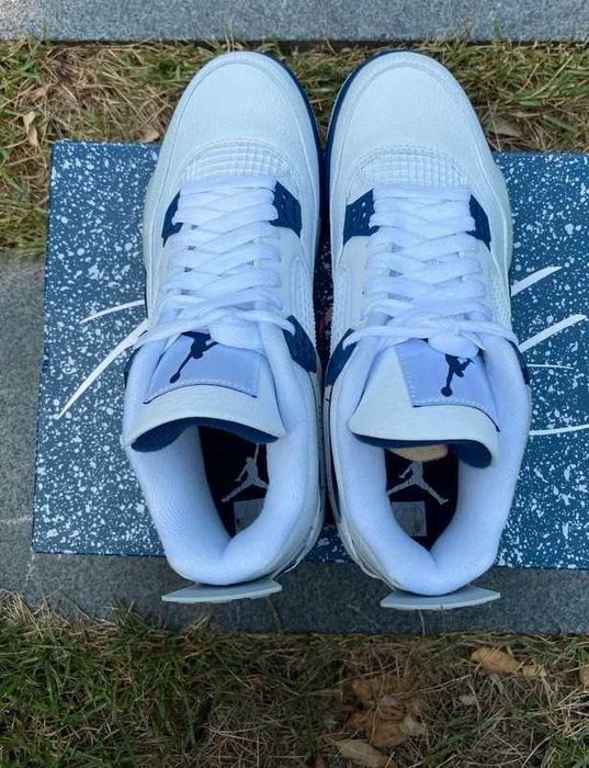 Jordan 4 Retro Midnight Navy R.38