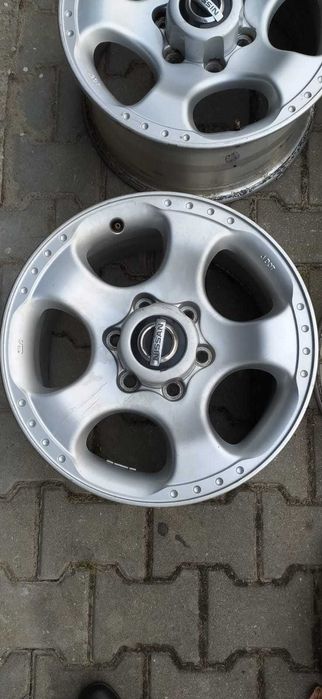 Felgi Nissan Navara D22 17x8JJ 6x139.7