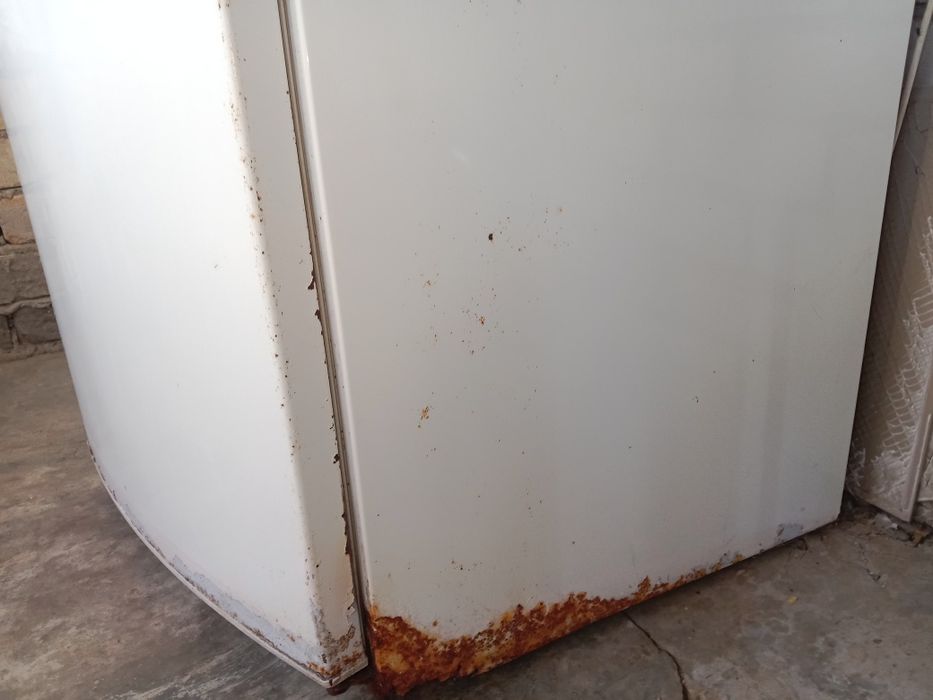 Холодильник Zanussi