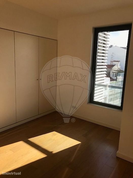 Apartamento T1 para arrendamento