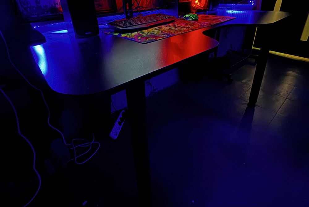 Игровой стол с подсветкой от PROSTOL