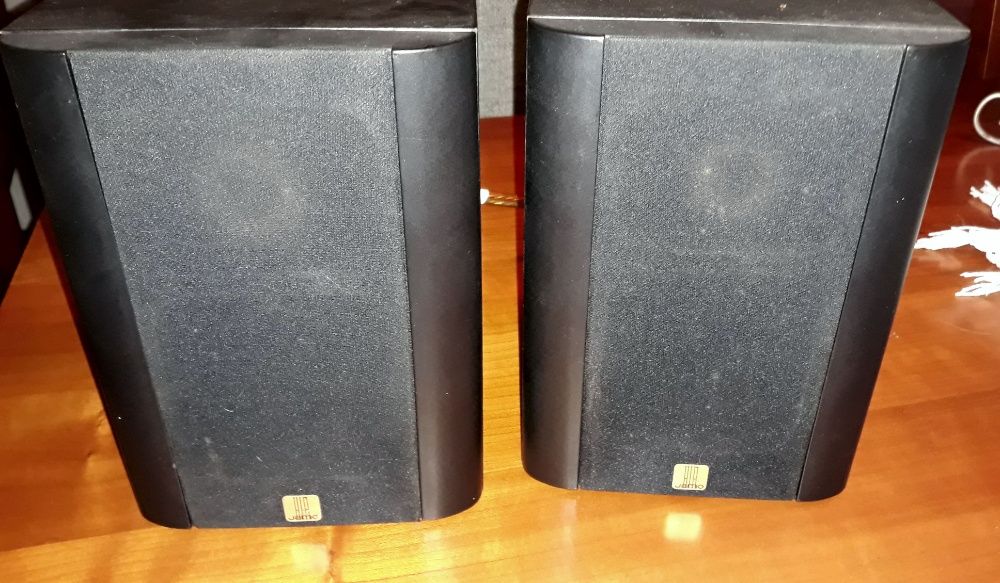 Jamo SW500 - Subwoofer e satélites