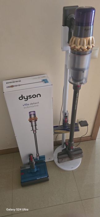 Dyson V15s detect Submarine