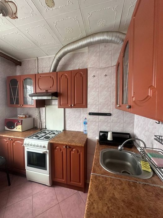 Оренда 2-кімнатної квартири, Дубенська