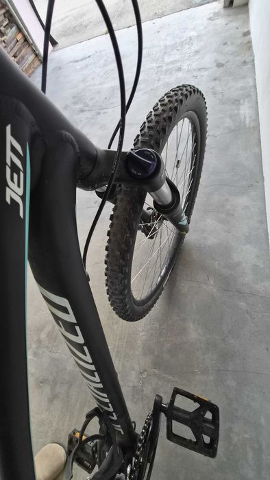 Bicicleta Specialized Jett Comp 29