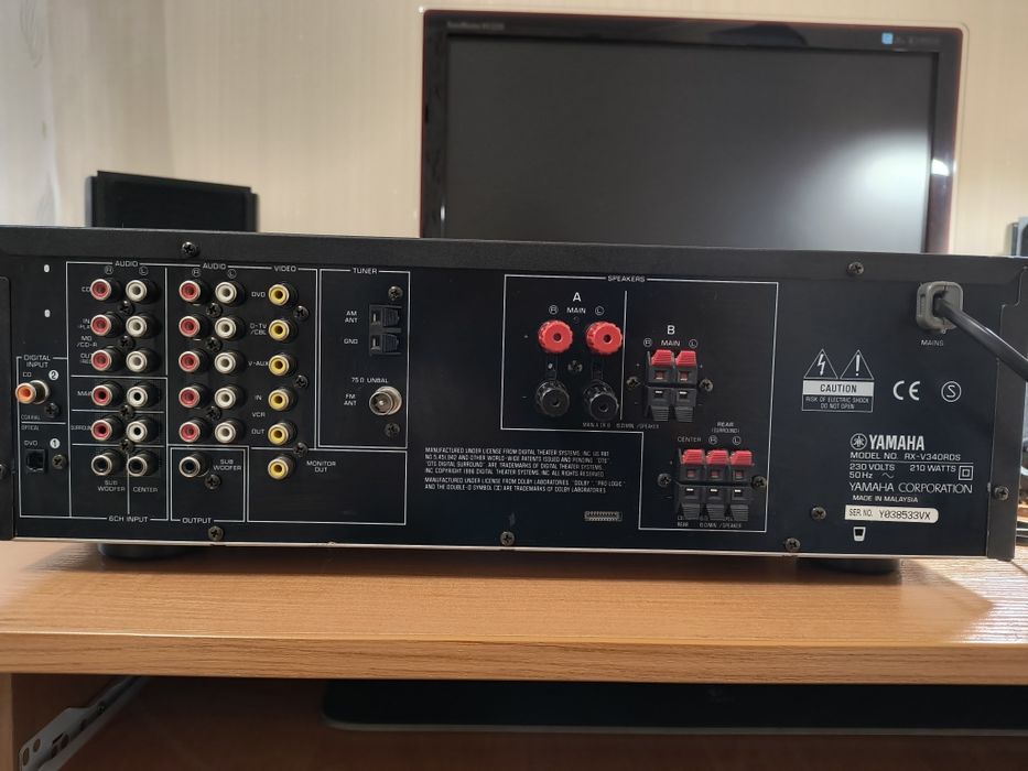 Ресивер Yamaha RX-V340