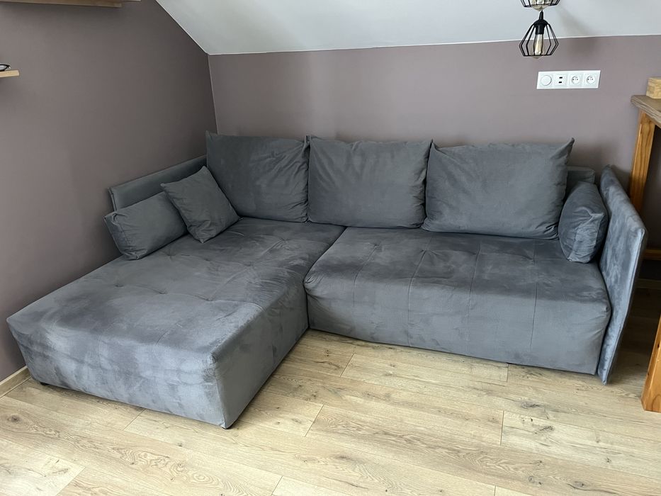 Naroznik dlugosci 245 cm