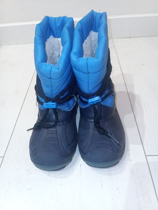 Buty zimowe świecące rozmiar 27