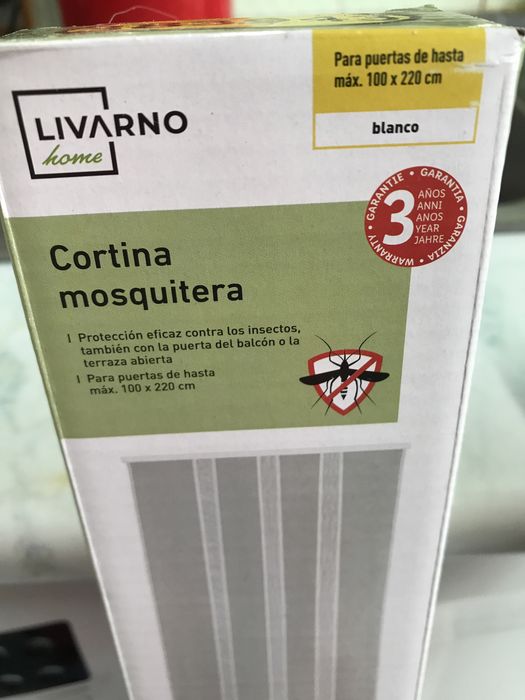 Cortina contra mosquitos para portas