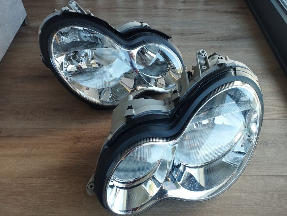 Faróis Lisos Mercedes w203 modelo 2001 a 2005