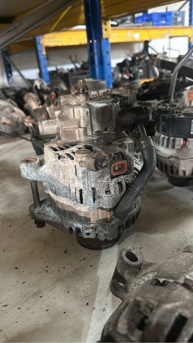 Alternador hyundai H1 2.5 crdi