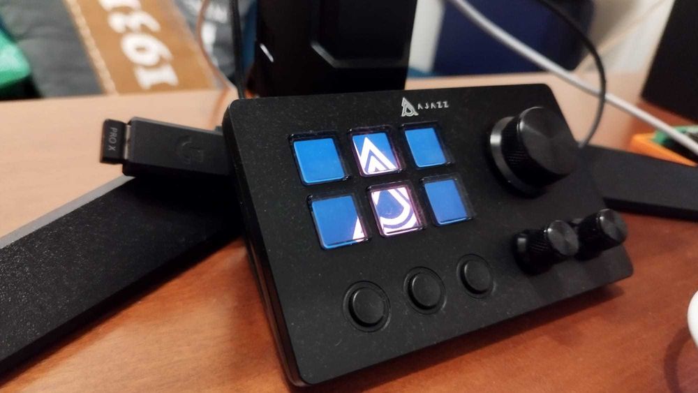 AJAZZ AKP03E- Steam deck