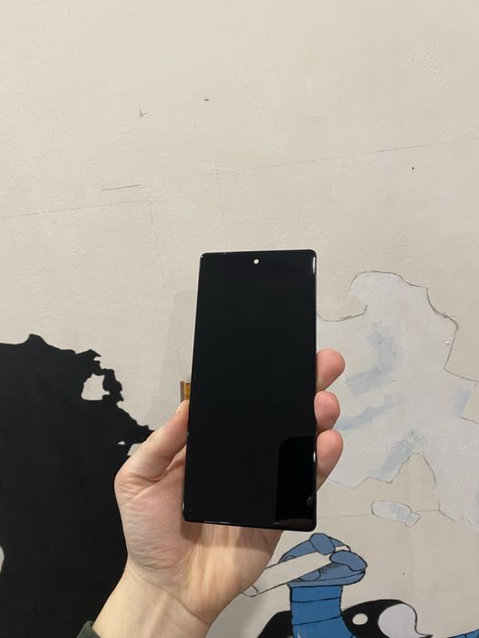 Дисплей Google Pixel 6 с сенсором и рамкой