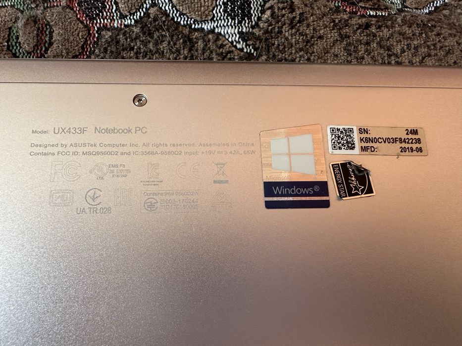 Ультрабук ASUS ZenBook UX433FN