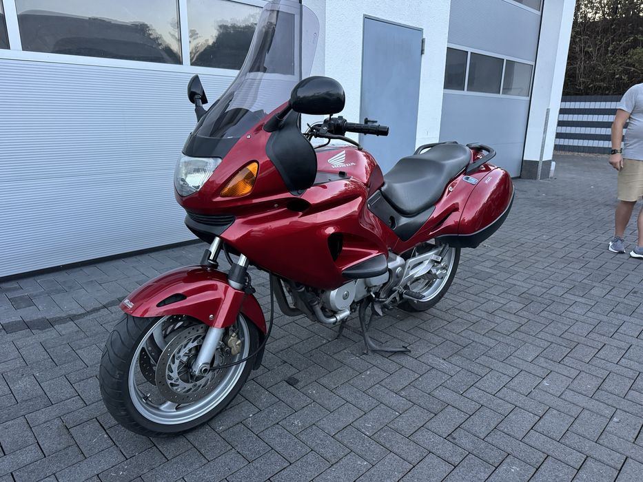 Honda NT650V Щойно з Німеччини