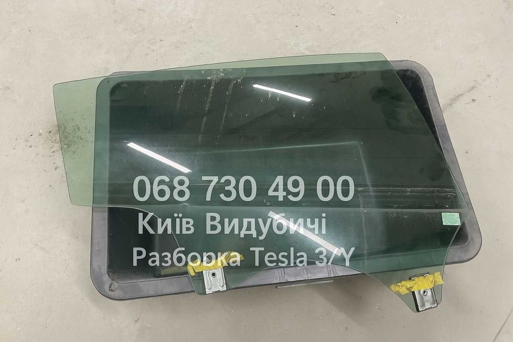 Скло заднє праве Tesla Model 3 18-23 разборка тесла