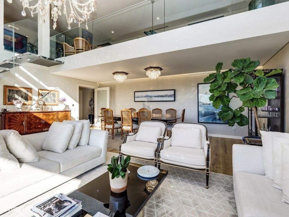 Magnífico e Exclusivo Penthouse T4 DUPLEX