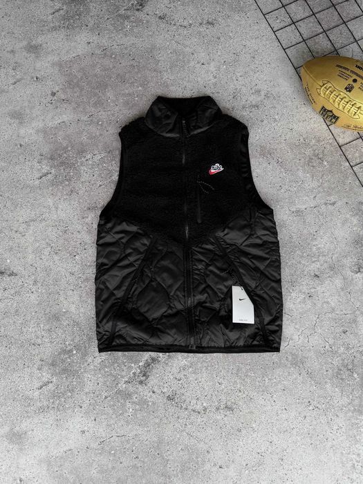 Жилетка Nike old school чорна безрукавка