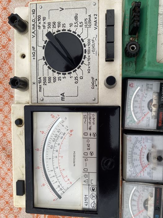 Продам прилади для вимірювання електричного струму