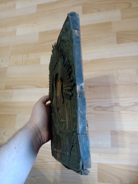 Икона старая, в окладе. Казанская.