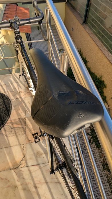 Bicicleta Estrada Carbono "Gios" - Tam M (1.75m) - Como Nova