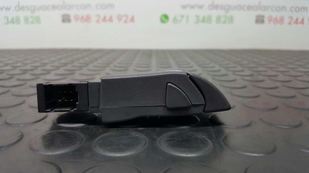 CONTROLE DO SISTEMA DE ÁUDIO / RÁDIO CD RENAULT CLIO IV LIMITED
