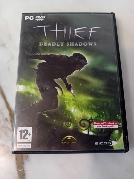 Conjunto de 2 Jogos Pc Pro Evolution Soccer 6/Deadly Shadows