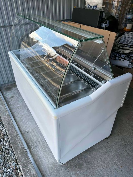 Witryna do lodów 7x GN | JUKA CALIPSO 7 | konserwator do lodów