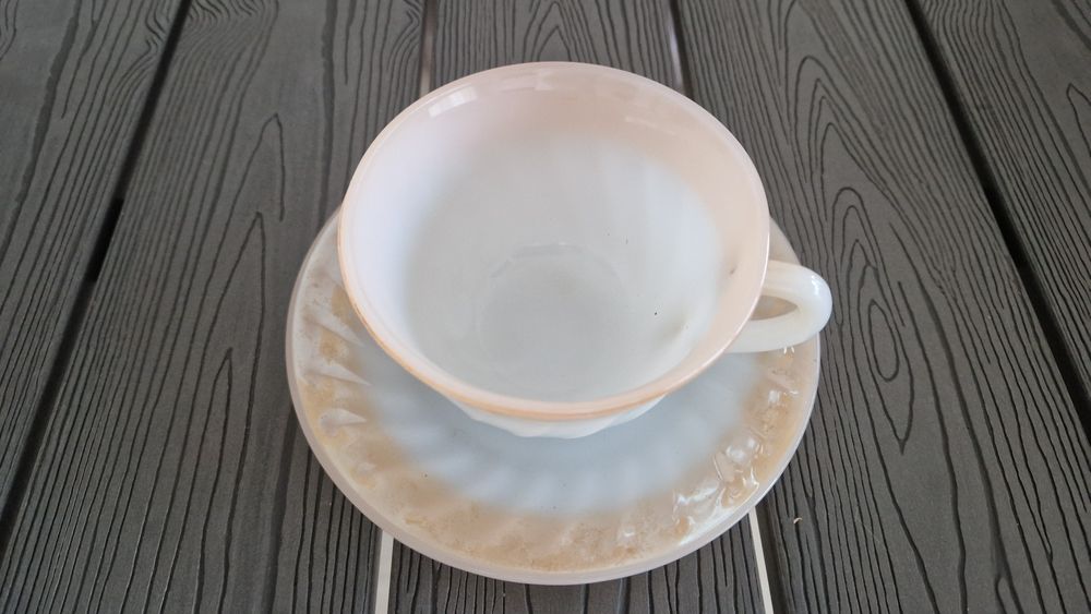 Chavena e pires vintage Fire King Ovenware