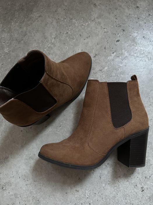 Ботильйони