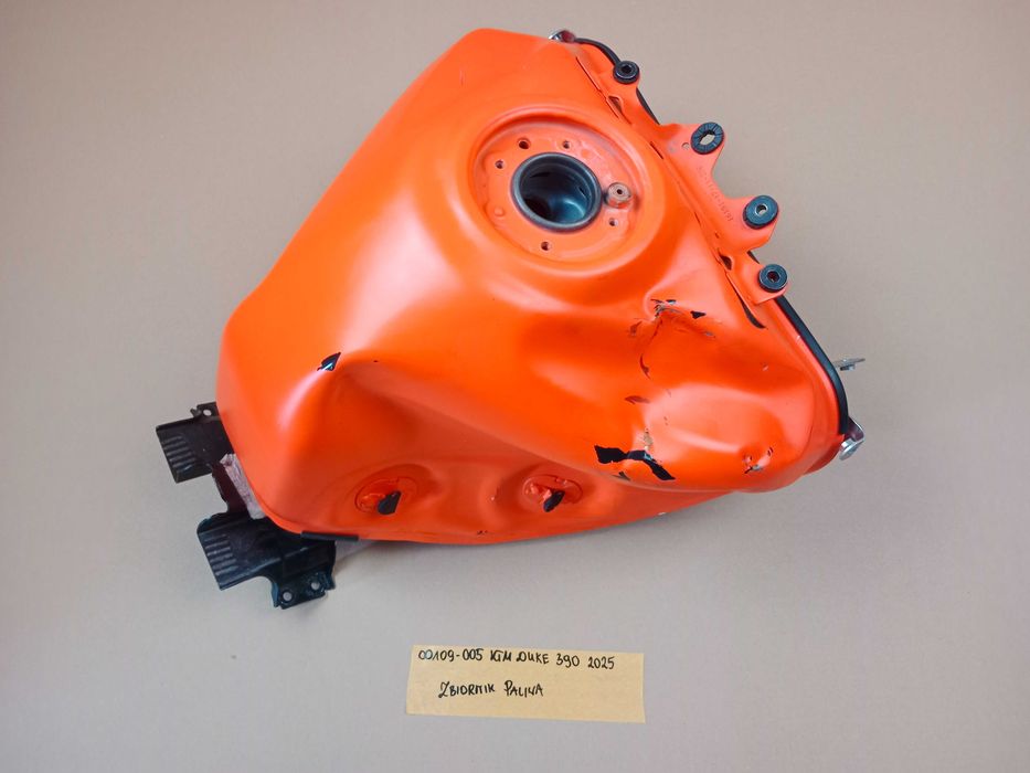 KTM DUKE 390 Zbiornik Paliwa Bak Paliwa 2025
