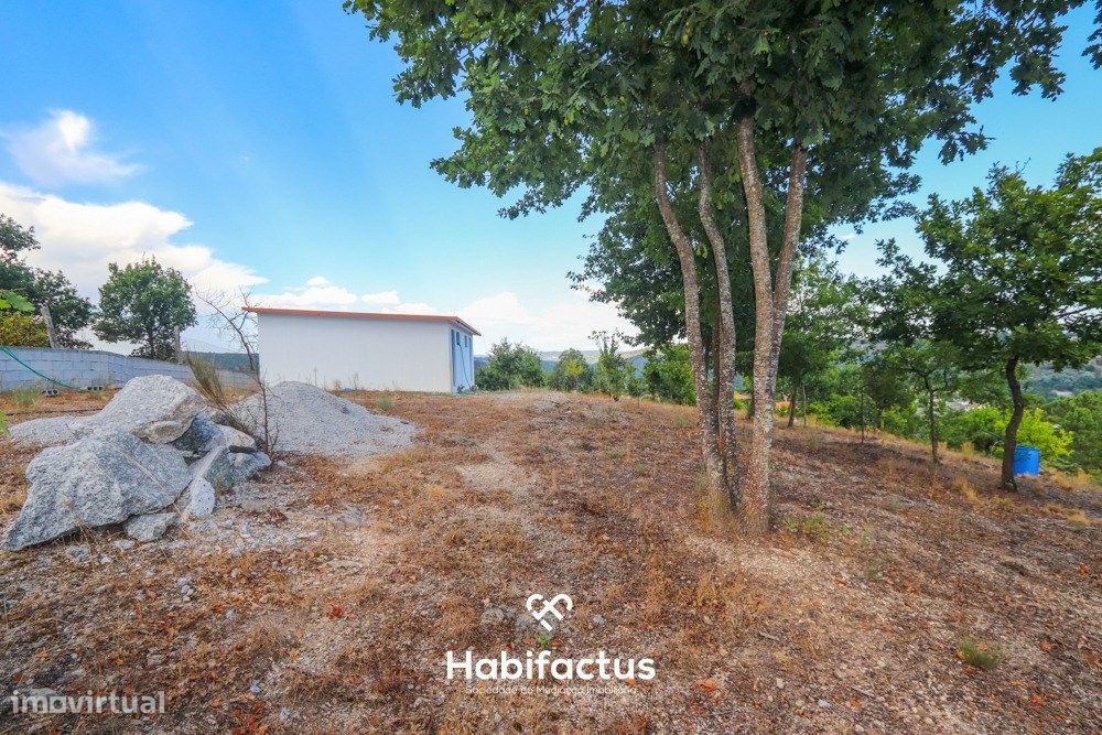 Lote de terreno urbano com 5003 m2 para venda em Santos Êvos