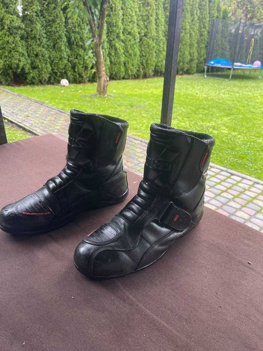 Мотоботи Vanucci RST Urban FLM FOX Icon Боти Dainese Buse polo Sidi