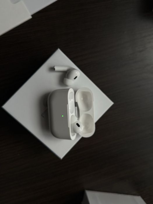 Навушники Apple Airpods pro 2