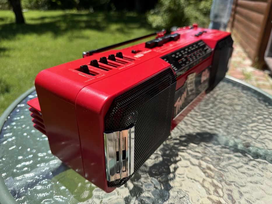 Продам магнитолу SHARP WQ-T281Z(R)