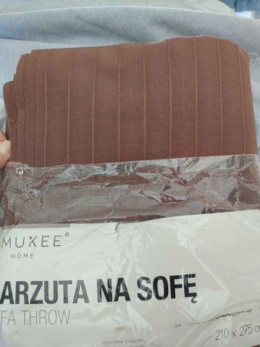 Narzuta na sofę 210x275 ciemny brąz