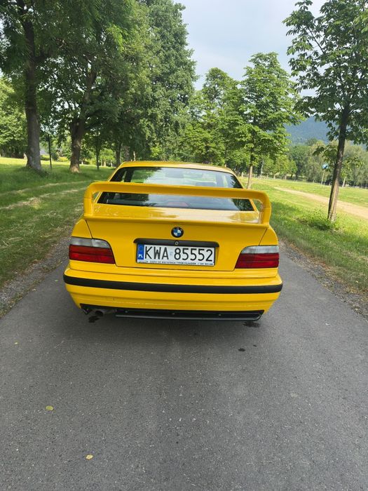Bmw e36 coupe 1.8IS
