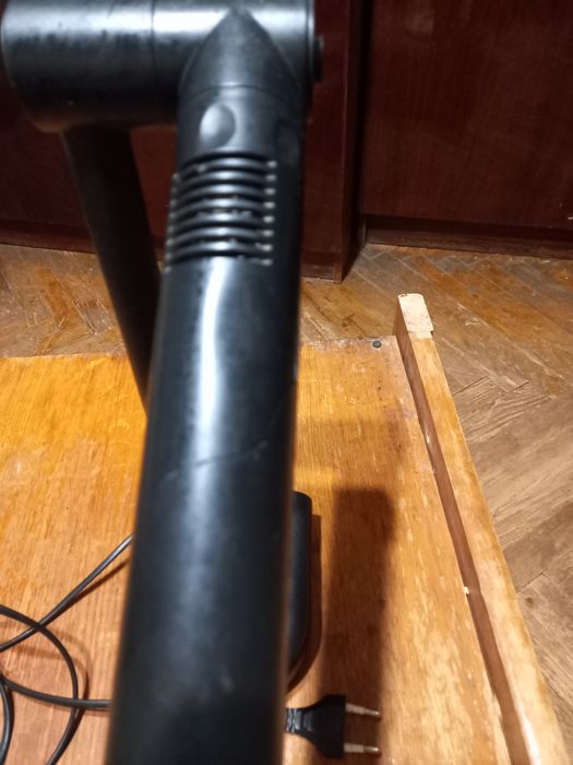 Лампа настольная