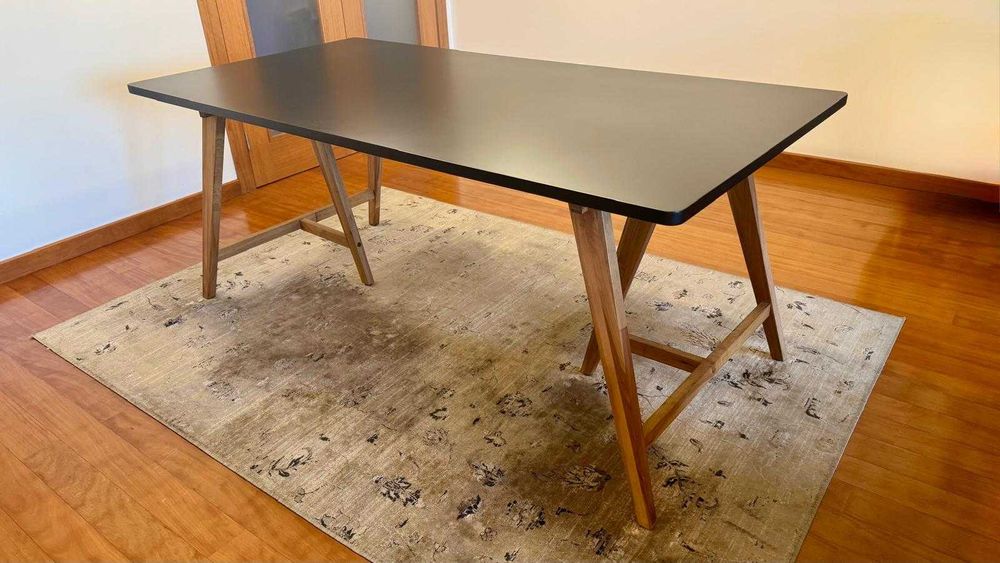Mesa de jantar, 180x90cm, Area Store, excelente estado