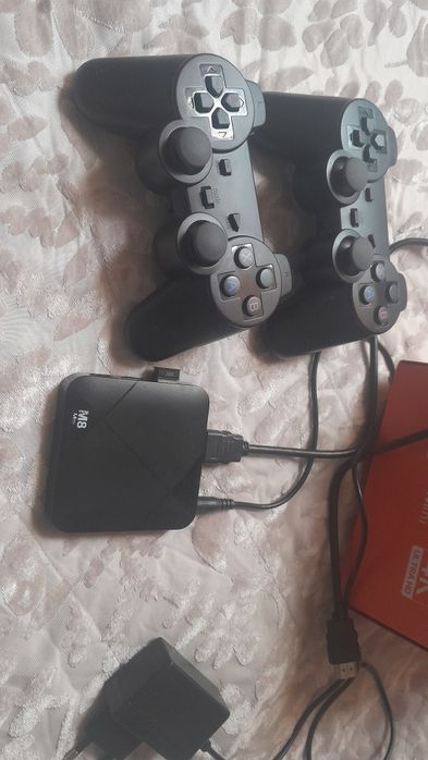 Продам Android TV приставку M8 Mini (4K)