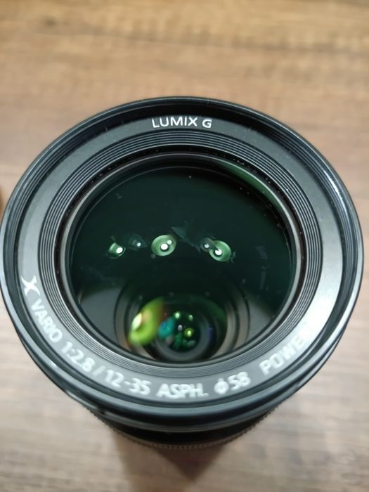 Obiektyw M4/3 Panasonic X Vario 12-35mm