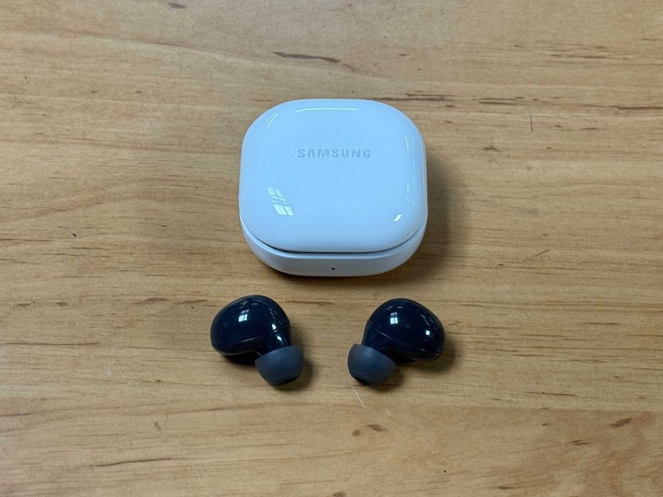 Słuchawki Samsung Galaxy Buds2 +etui