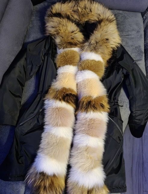 Plaszcz z naturalnym futrem lis jenot parka dluga kurtka