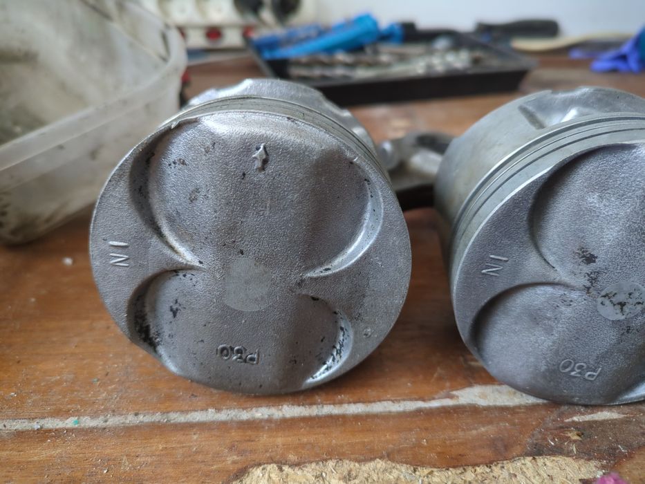 Pistões com bielas originais Honda B16 P30