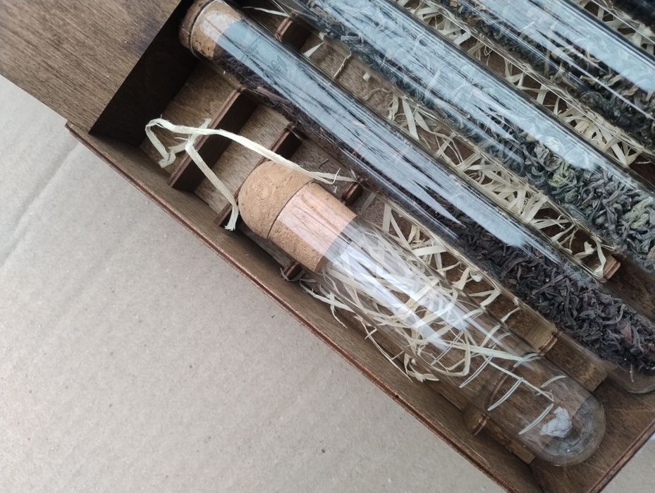 Подарунковий набір чаю чай Кенія преміум королівська вишня туті фрутті