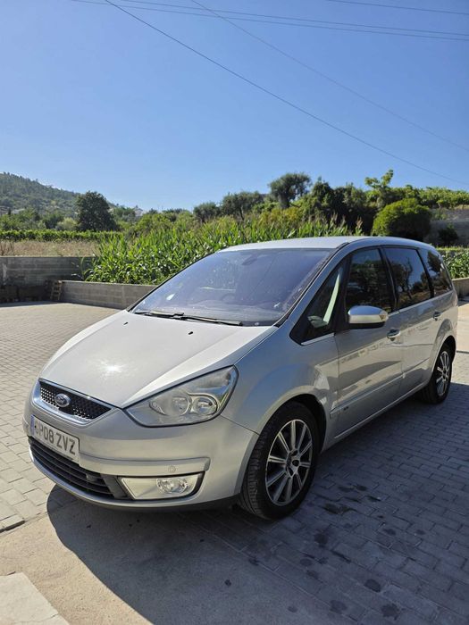 Ford Galaxy Ghia Tdci 143