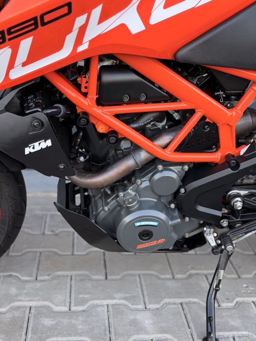 Мотоцикл KTM Duke 390