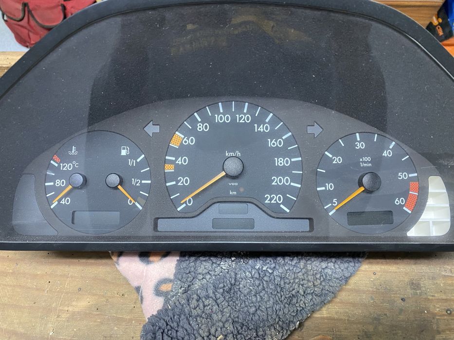 Quadrante mercedes w202 Cdi ano 2000